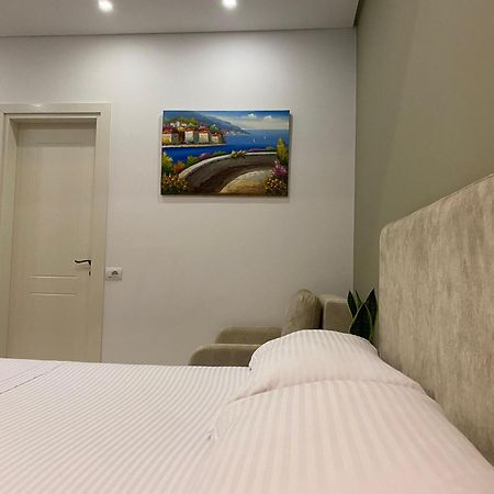 Vila Marjana Sarandë Esterno foto
