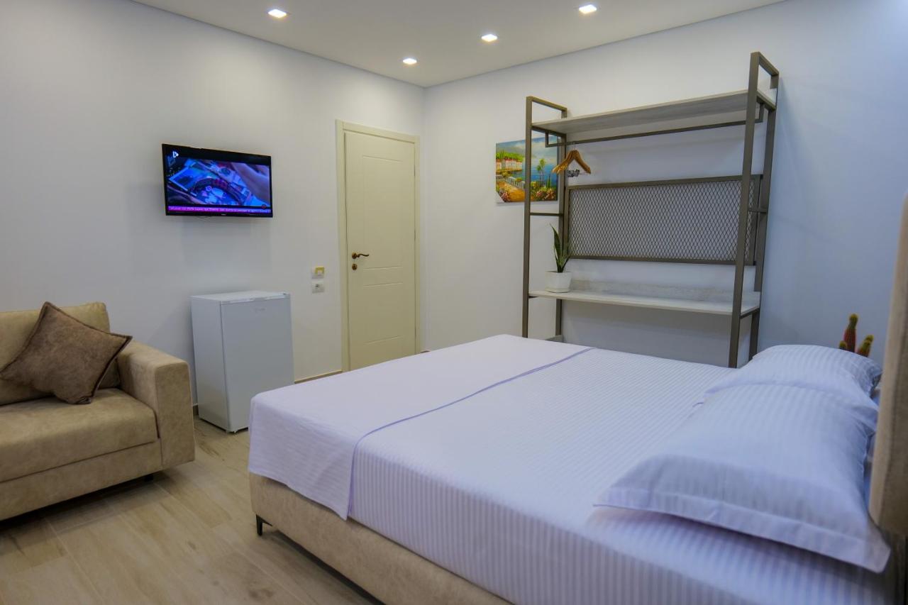 Vila Marjana Sarandë Esterno foto