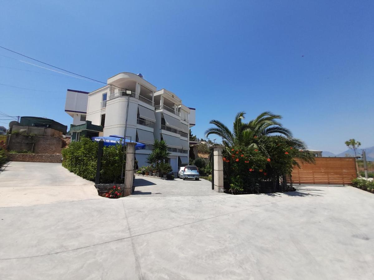 Vila Marjana Sarandë Esterno foto