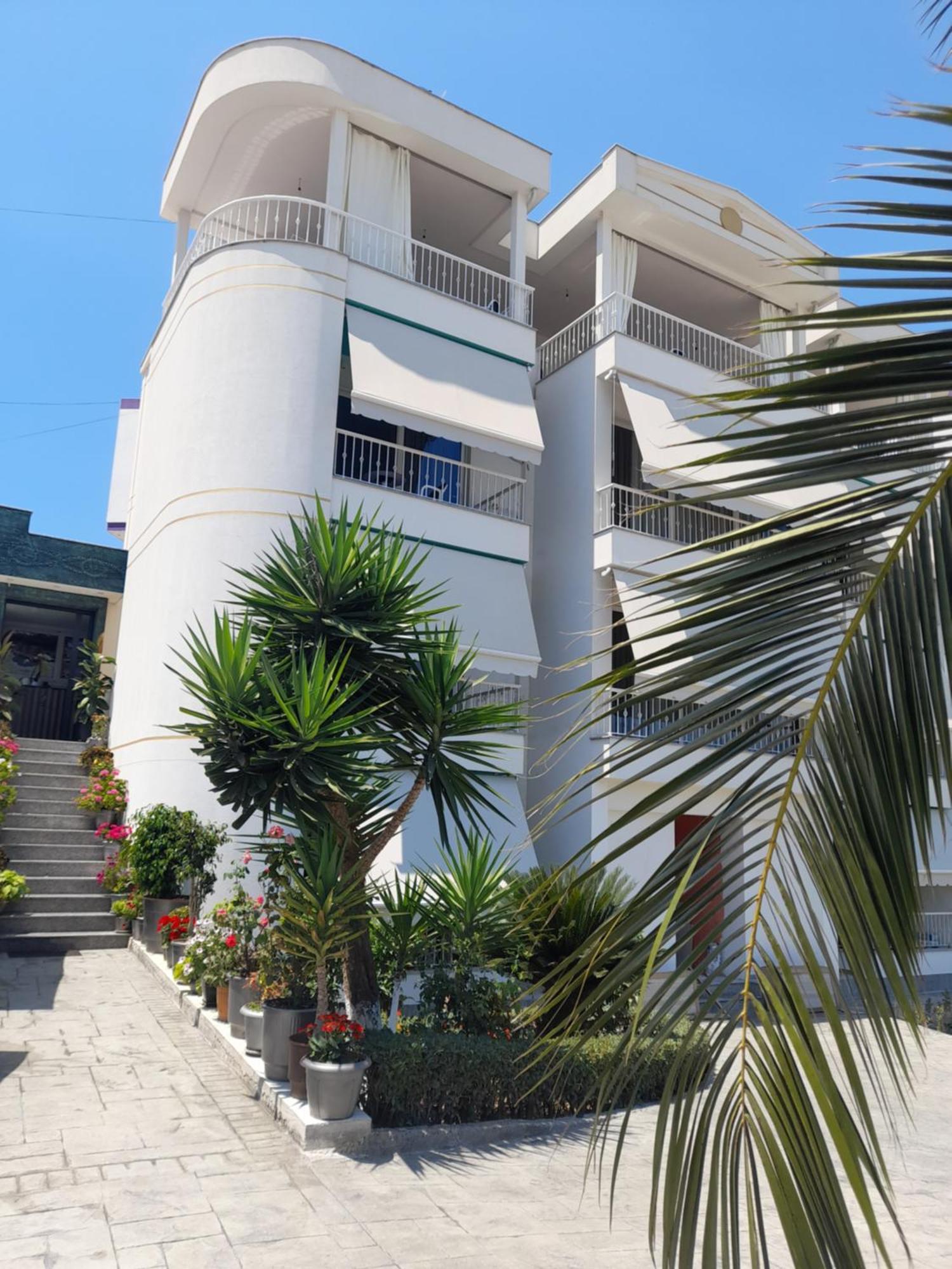 Vila Marjana Sarandë Esterno foto